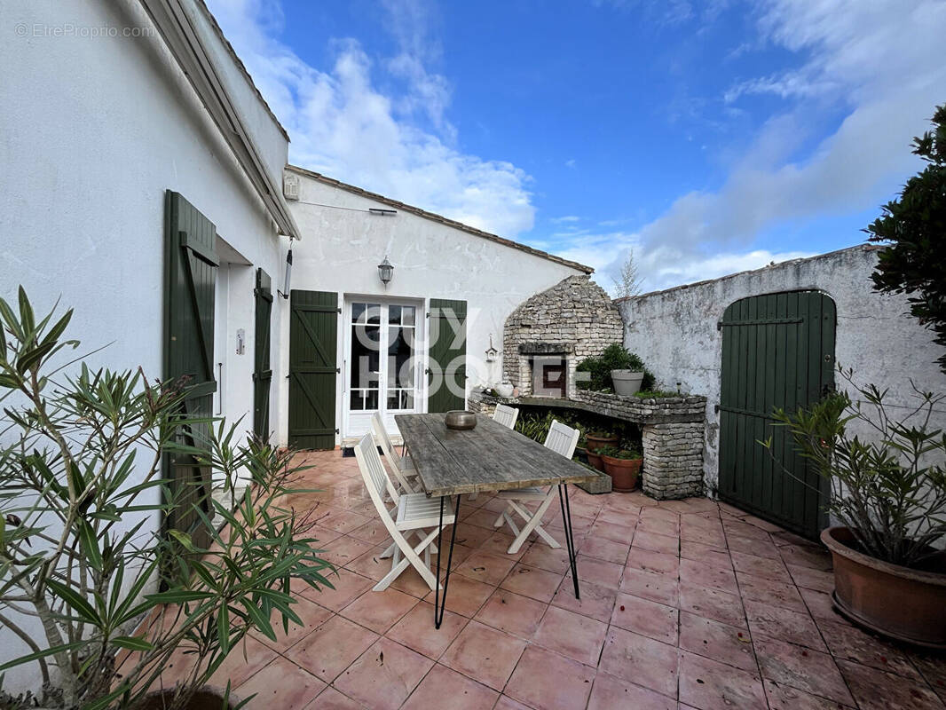 Maison à LE BOIS-PLAGE-EN-RE
