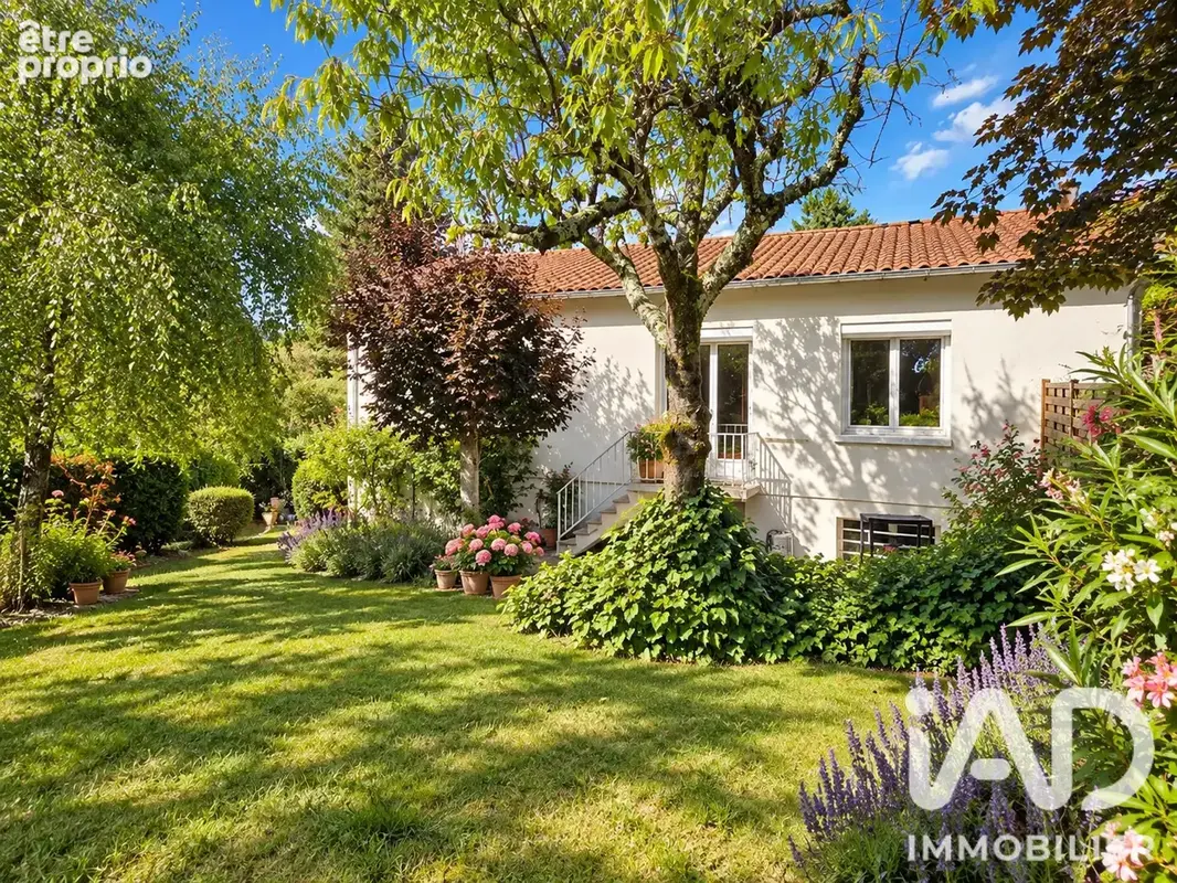Photo 1 - Maison à BUXEROLLES