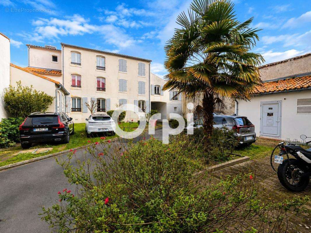 Appartement à SAINT-MARTIN-DE-RE