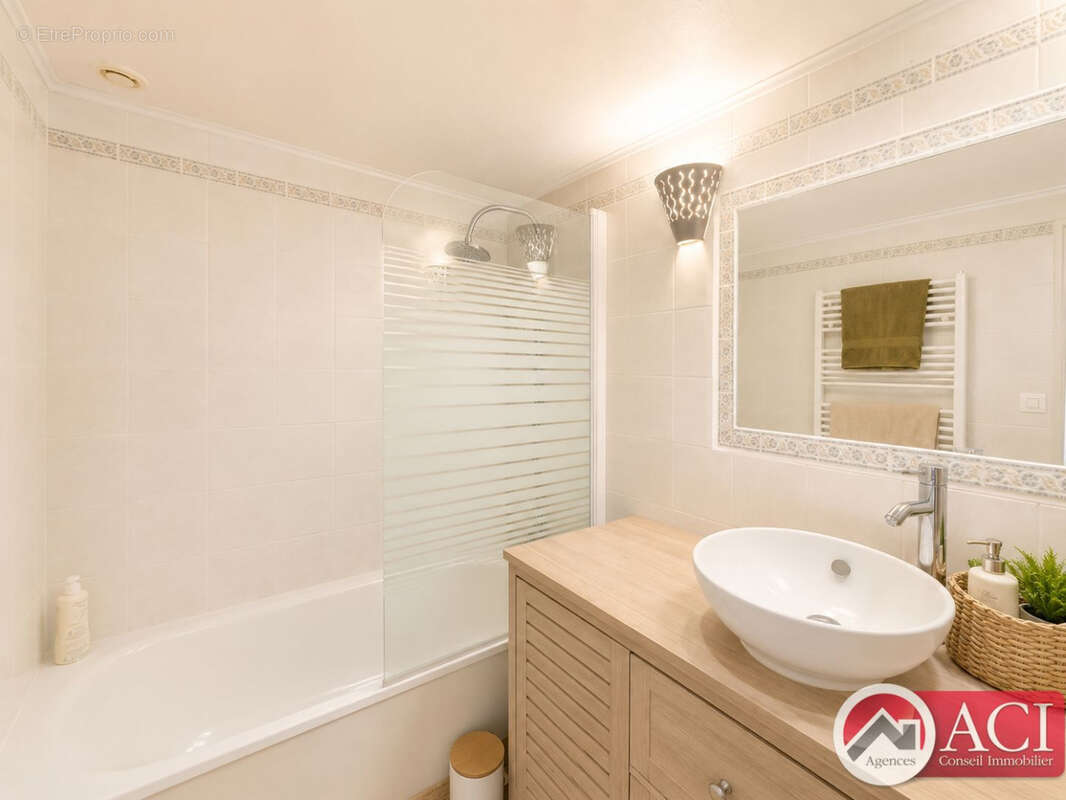 Maison 124 m² à Arronville  - photo 7