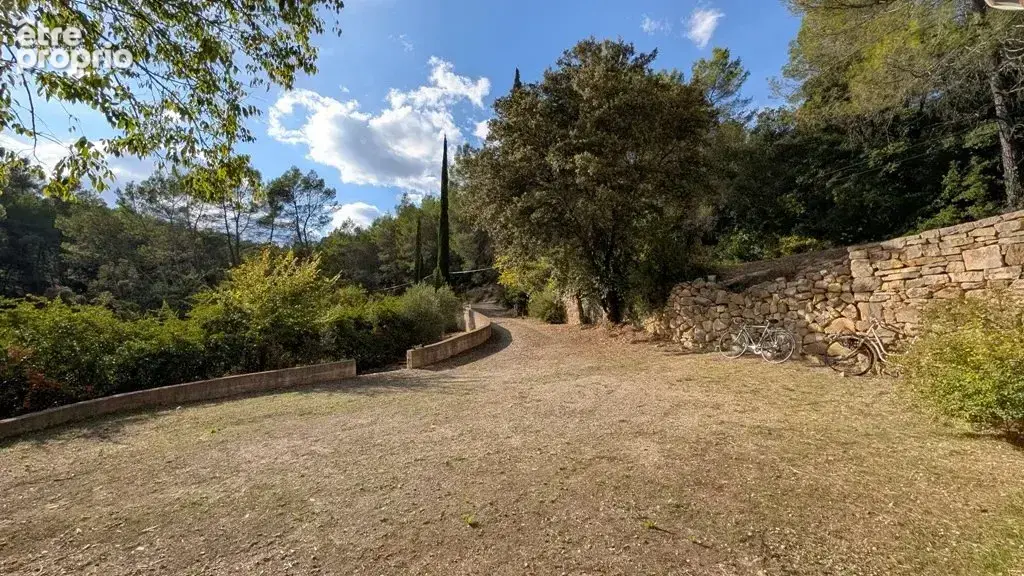 ENTRECASTEAUX : Bastide en pierres sur 1616m² - photo 4