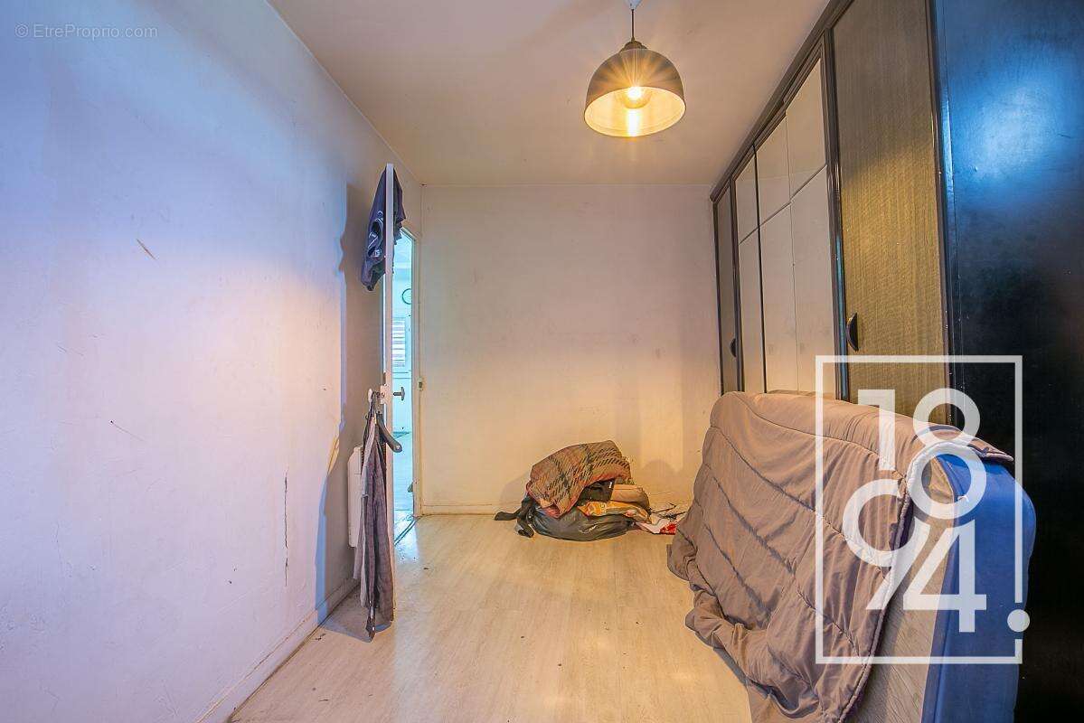 Appartement à MARSEILLE-2E