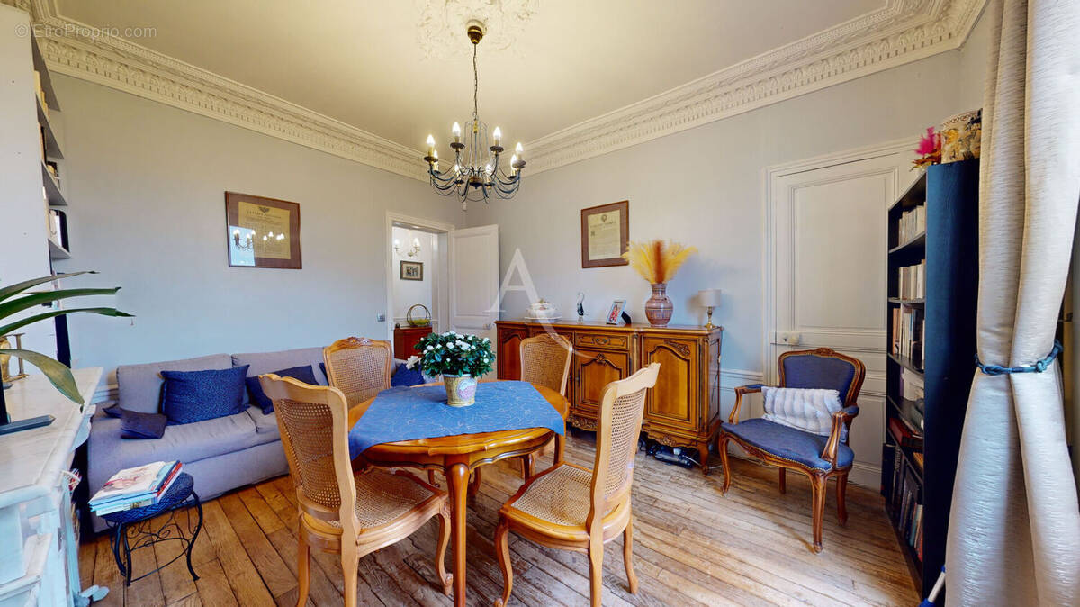 Appartement à VILLEMOMBLE