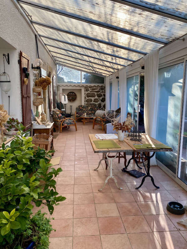 Maison à ALBOUSSIERE