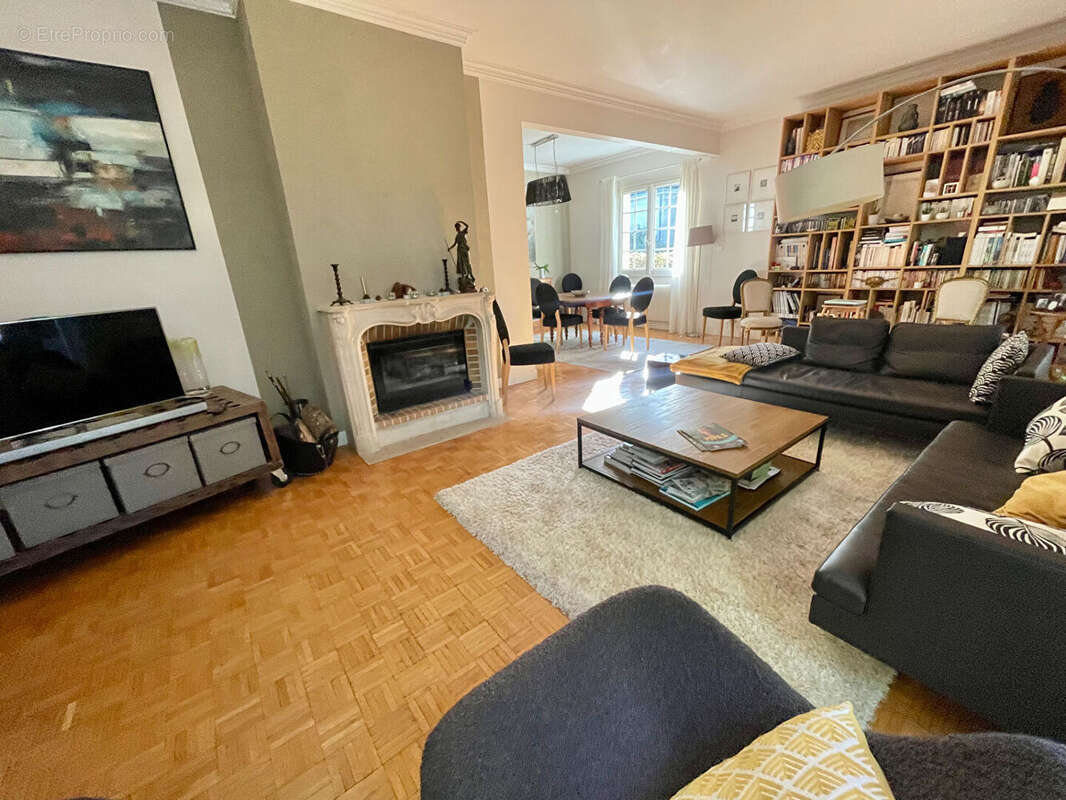 Maison à VERNOU-SUR-BRENNE