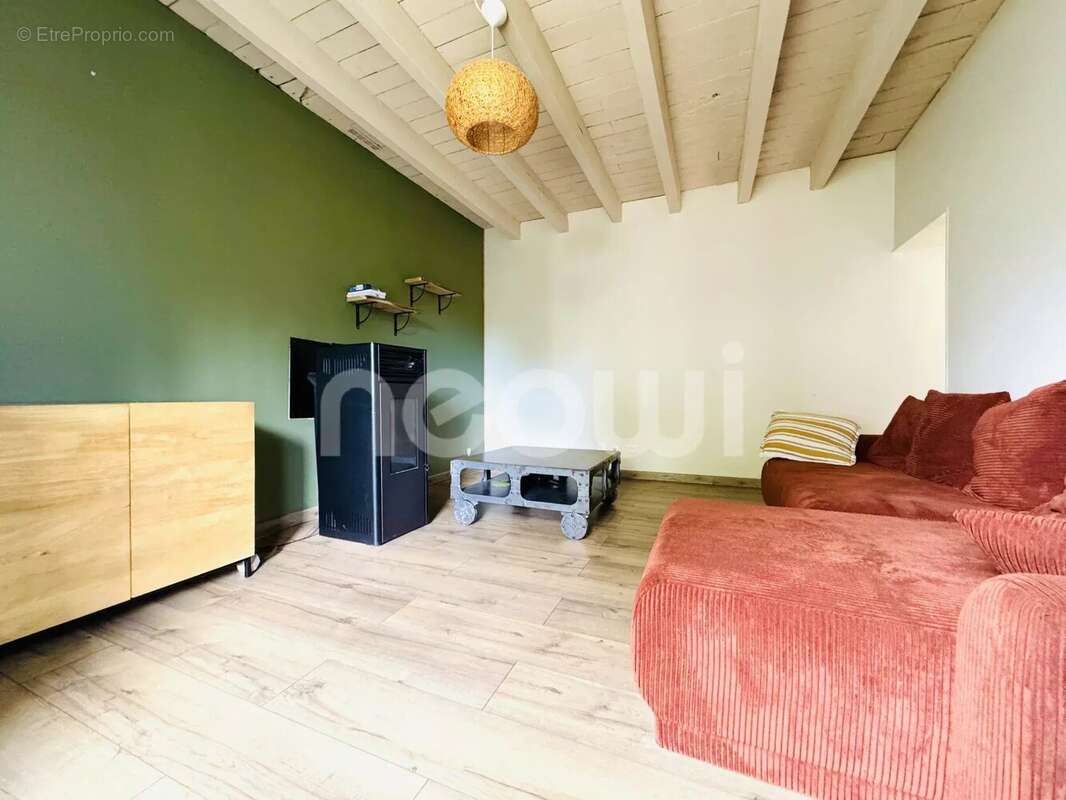 Maison à SAINT-GEORGES-DE-MONS