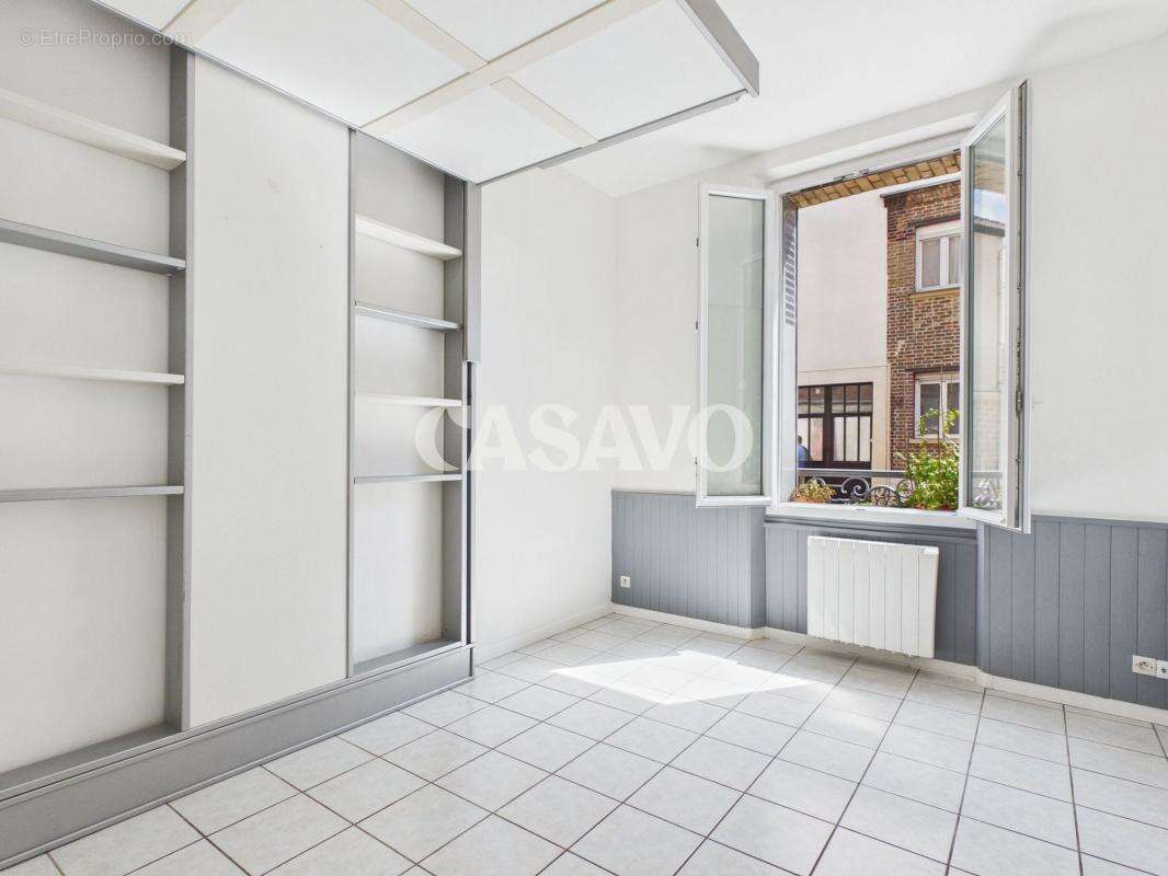 Appartement à MONTROUGE