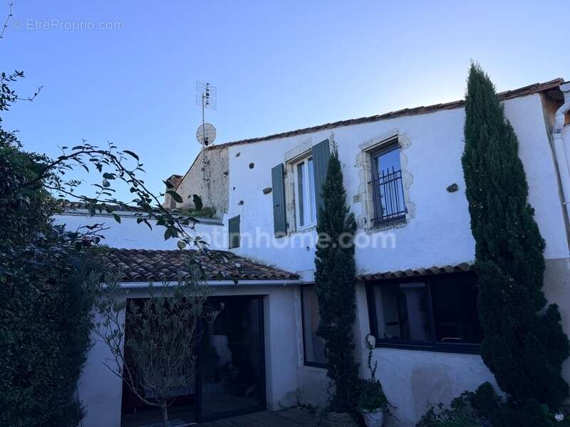 Maison à LE BOIS-PLAGE-EN-RE