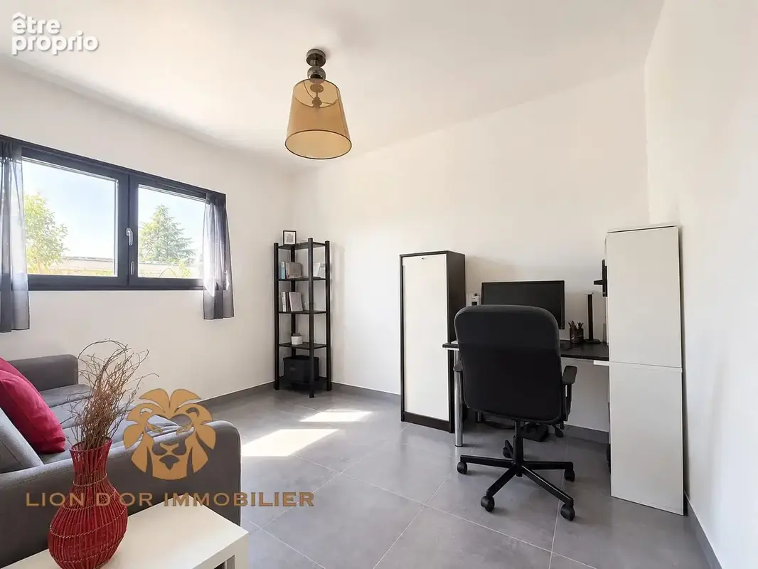 Maison 6 pièces 136 m² à vendre à Neuville-Sur-Saone (69250) - photo 8