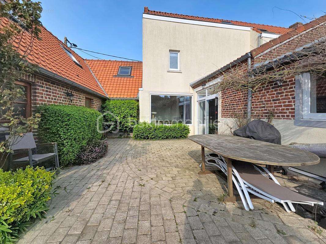 Maison à THUMERIES