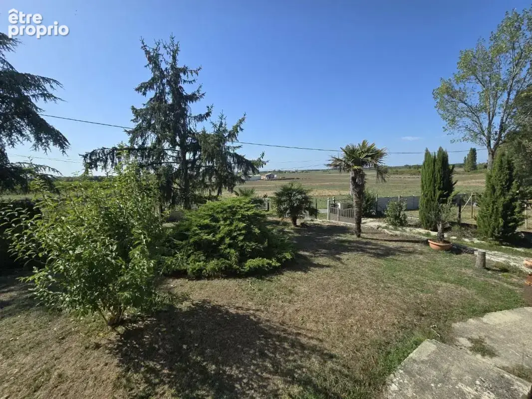Maison 5 pièces 110 m² à vendre à Saint-Genes-De-Blaye (33390) - photo 6