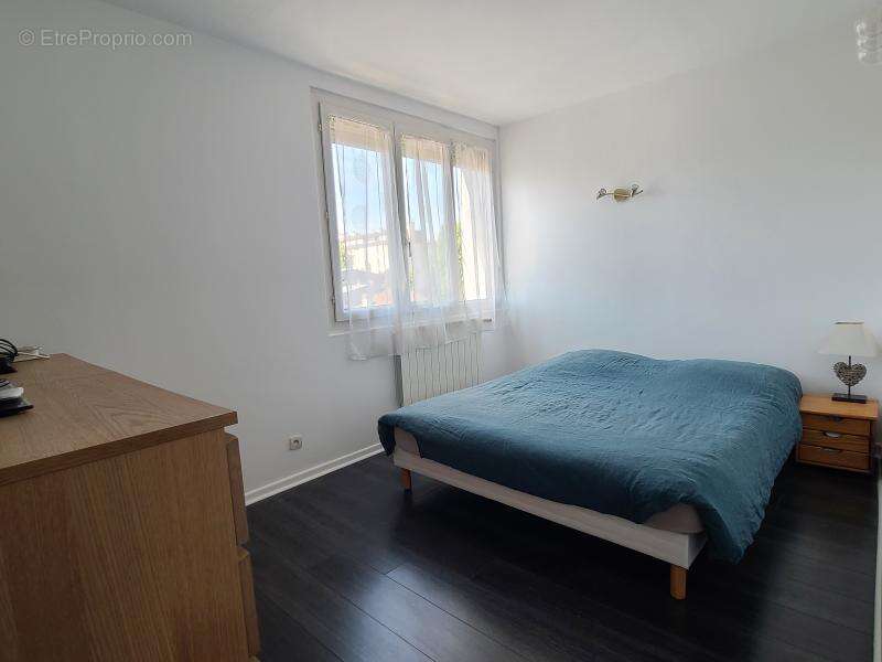 Appartement à RUEIL-MALMAISON