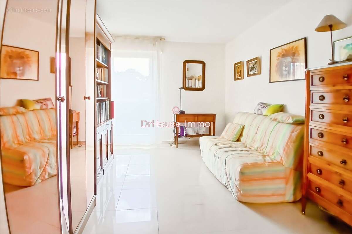 Appartement à ROSNY-SOUS-BOIS