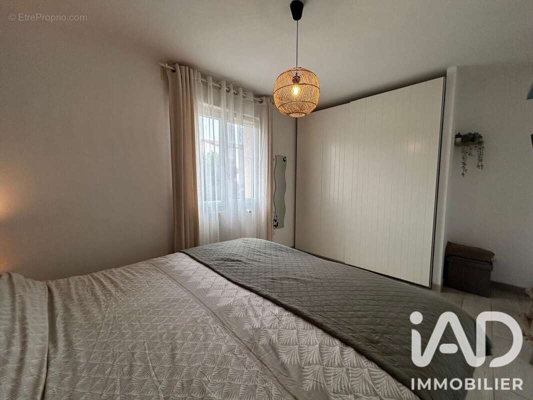 Maison 90 m² à Saint-Hilaire  - photo 9