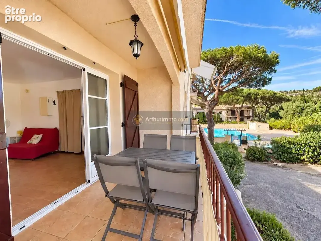 Appartement à LES ISSAMBRES