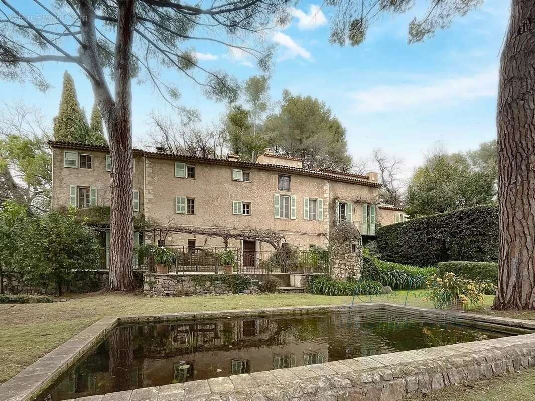 Maison à GRASSE