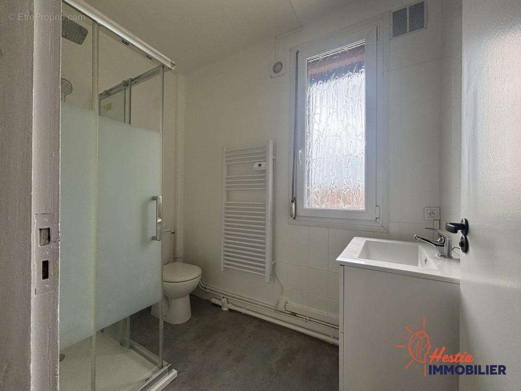 WITRY-LÈS-REIMS -- Maison 5 pièces 83 m² -- Cour & Jardin - photo 6