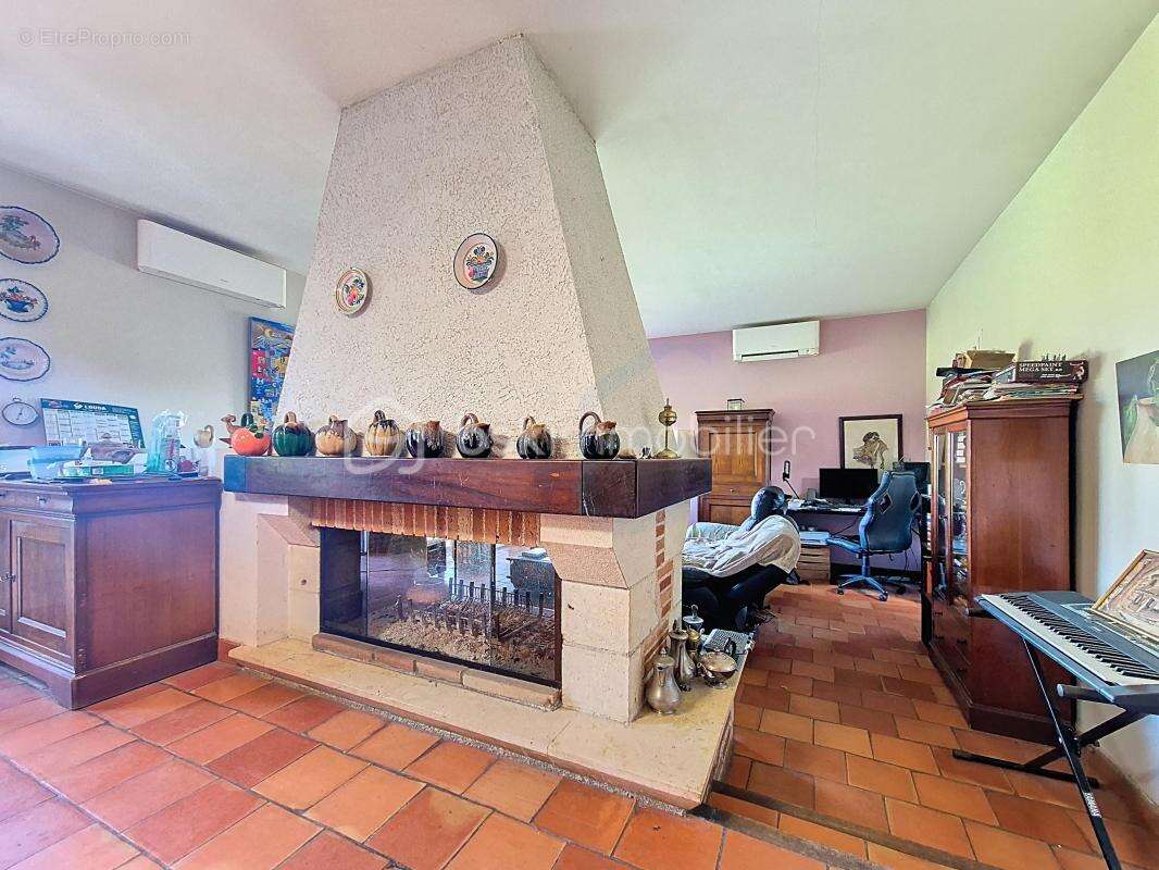 Maison à AUVILLAR