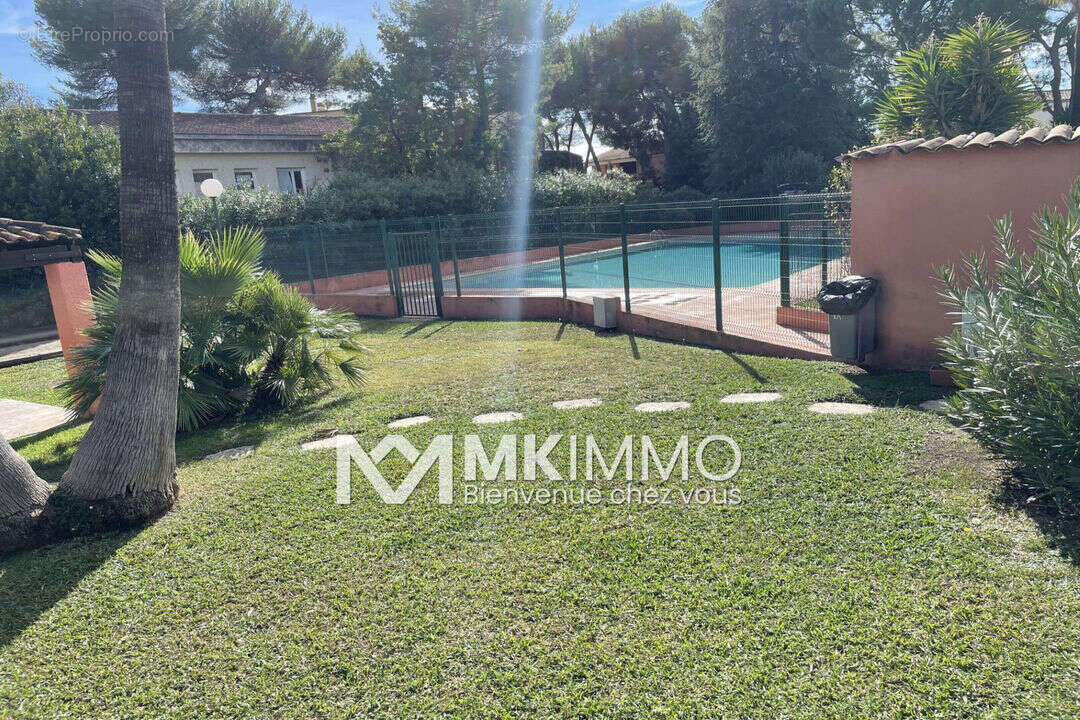 Appartement à VILLENEUVE-LOUBET