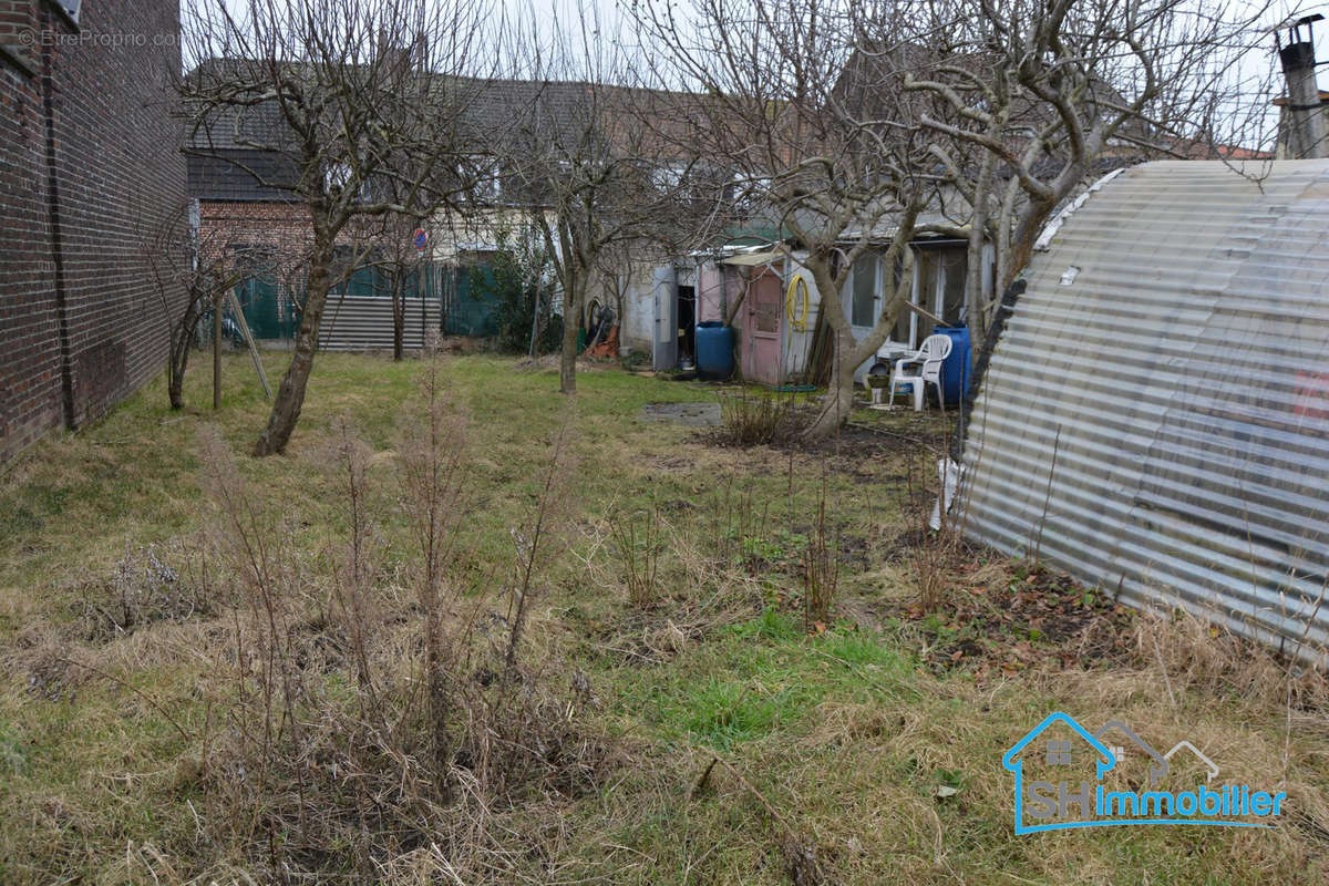 Terrain à WATTRELOS