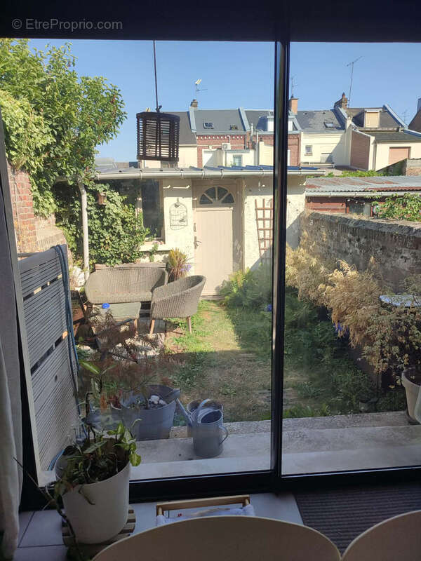 AMIENS   Maison familiale avec jardin et espaces aménagés dans les combles - photo 2