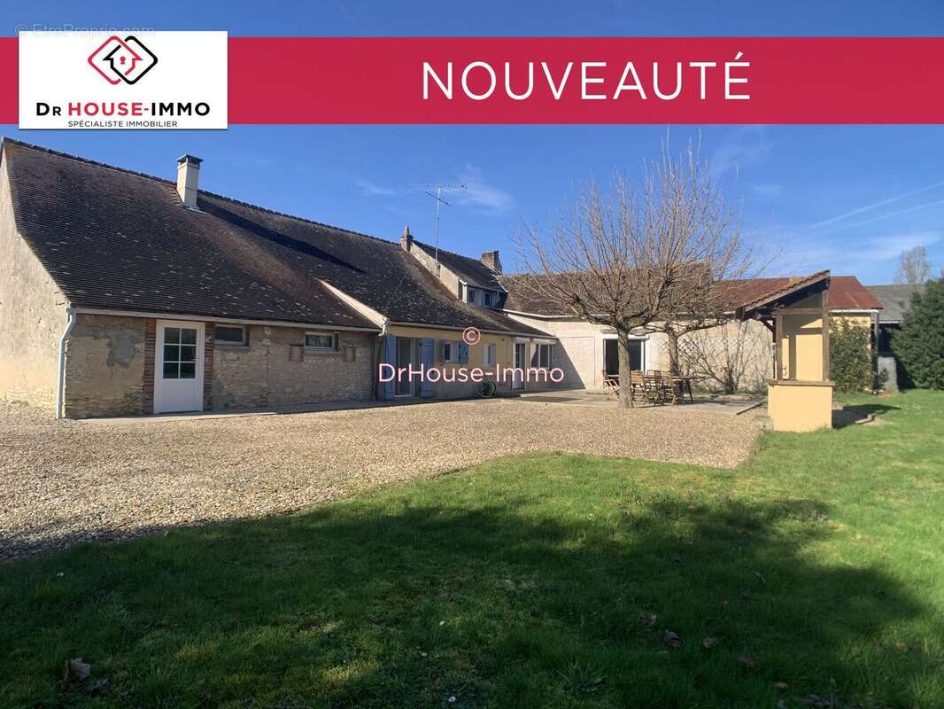 Maison à VILLEMANDEUR