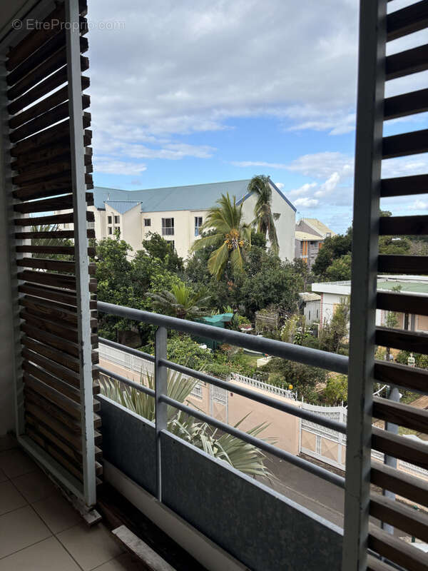 Appartement à SAINT-DENIS