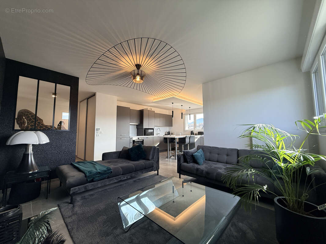 Appartement à THONON-LES-BAINS