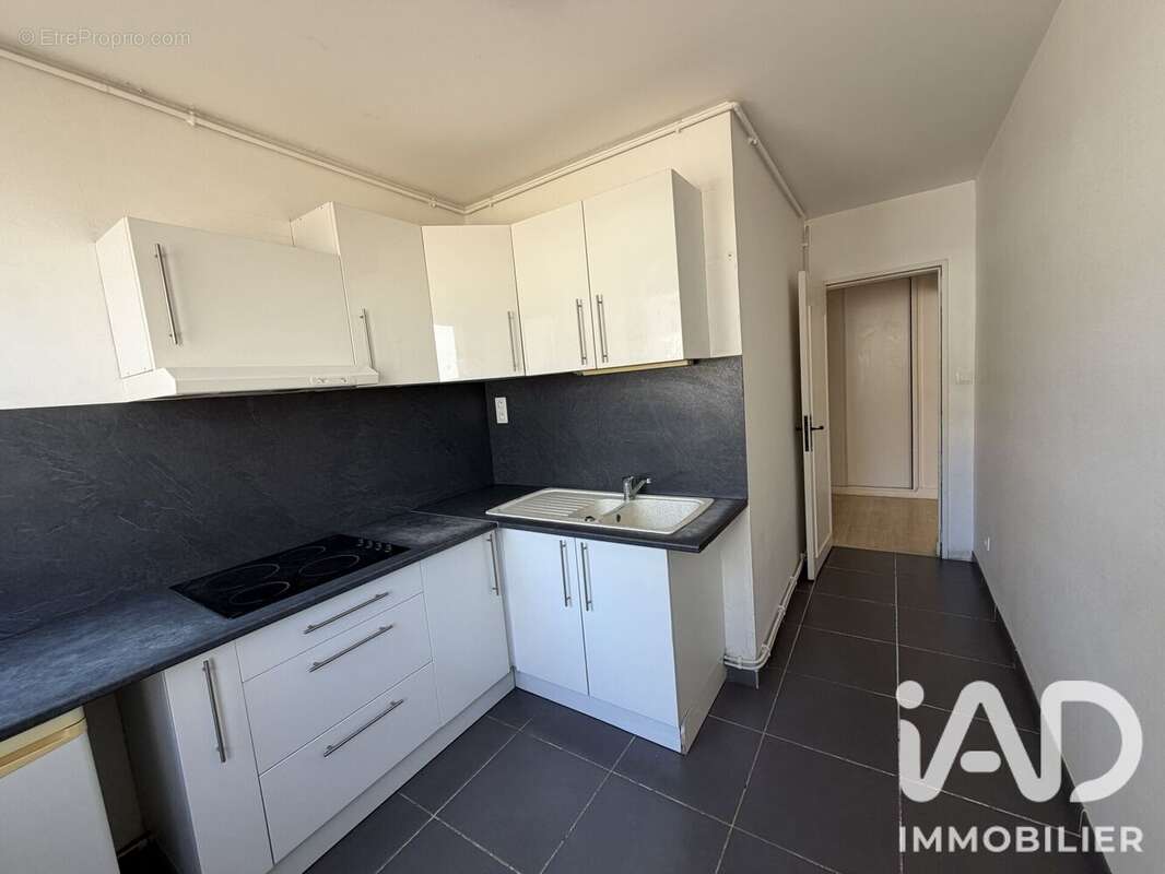 Appartement 60 m² à Angers  - photo 7