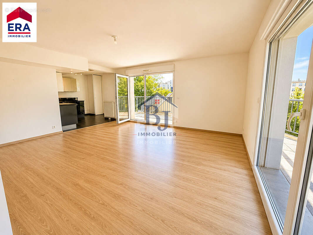 Appartement T5 récent avec garage double à vendre à Rennes - Sainte-Thérèse - photo 2