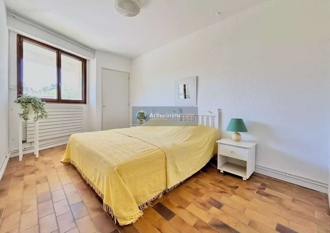 Appartement à FREJUS