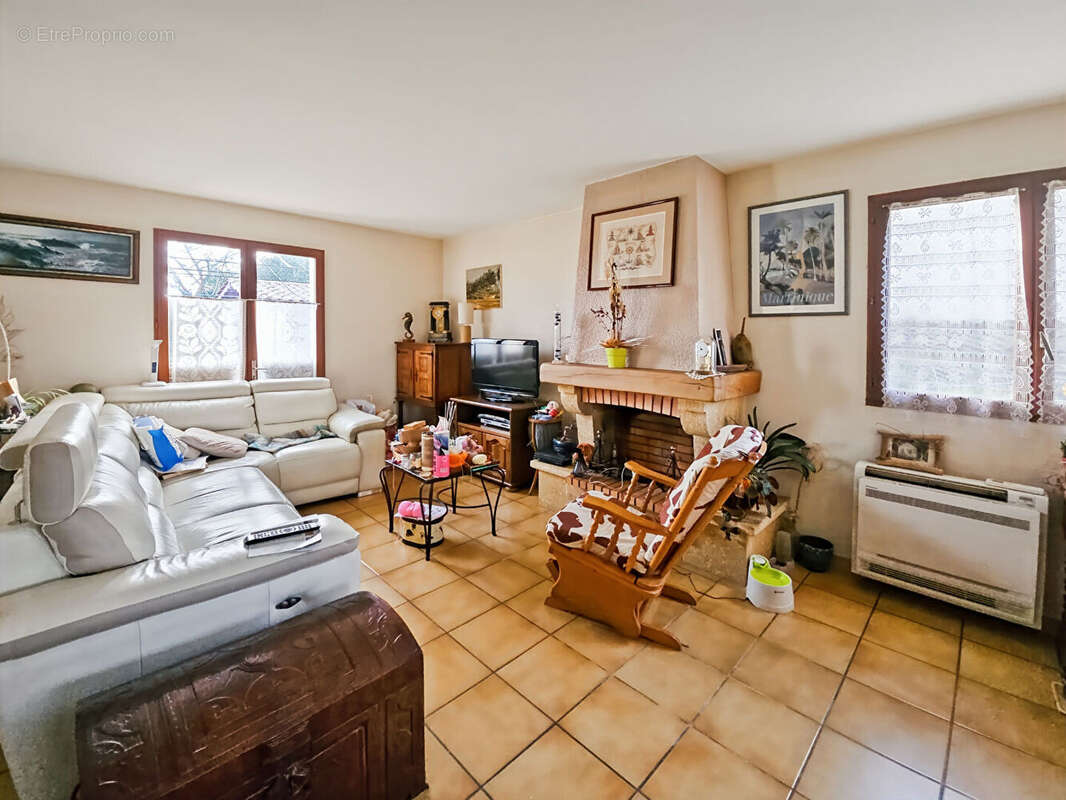 Maison à VILLENAVE-D'ORNON