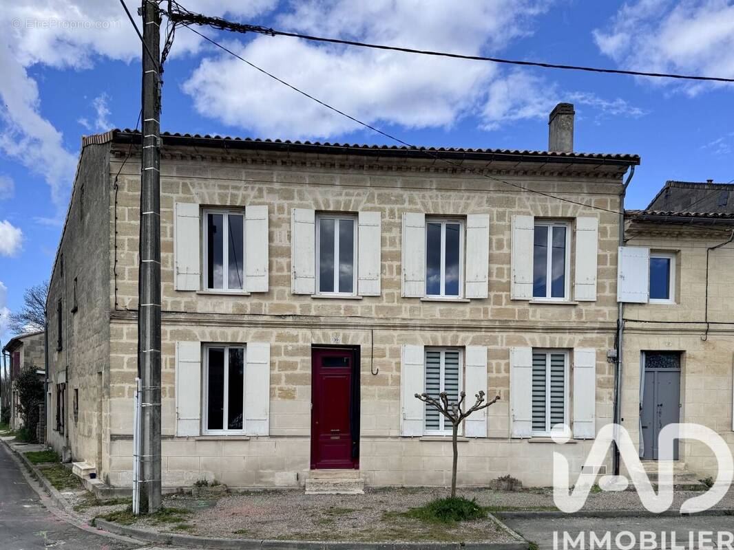 Photo 1 - Maison à CUBZAC-LES-PONTS