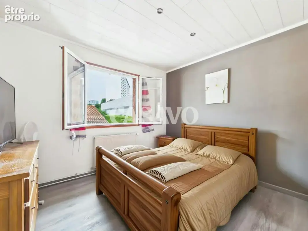 Vente Maison 5 pièces de 114m² - 69410 Champagne-au-Mont-d'Or - photo 16
