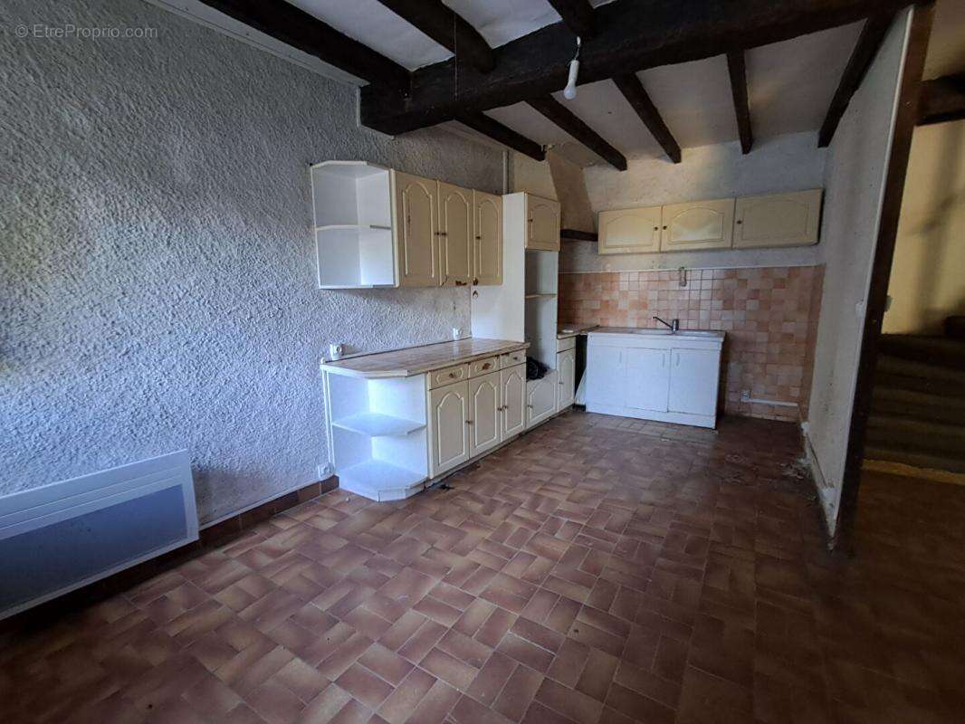 Maison à MOURS-SAINT-EUSEBE