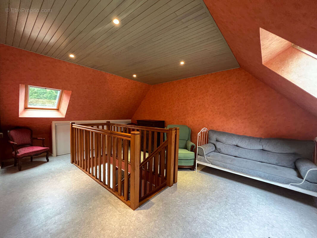 Maison à LA CHAPELLE-BOUEXIC