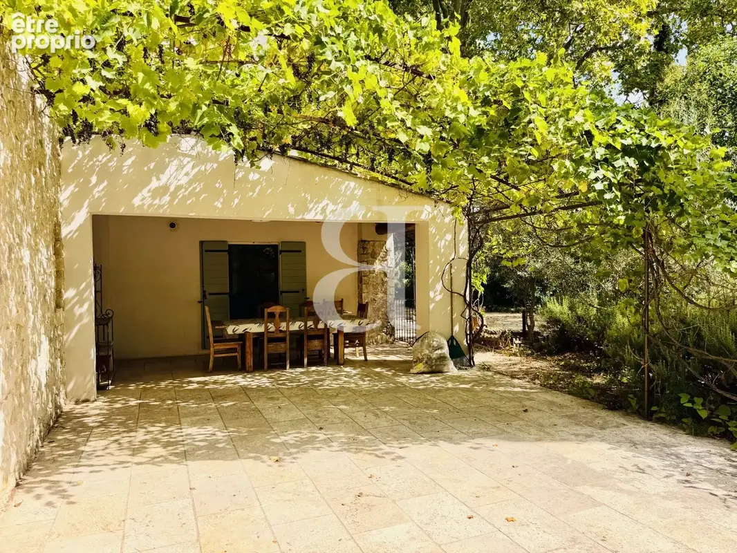 Maison 5 pièces 211 m² à vendre à Verquieres (13670) - photo 6