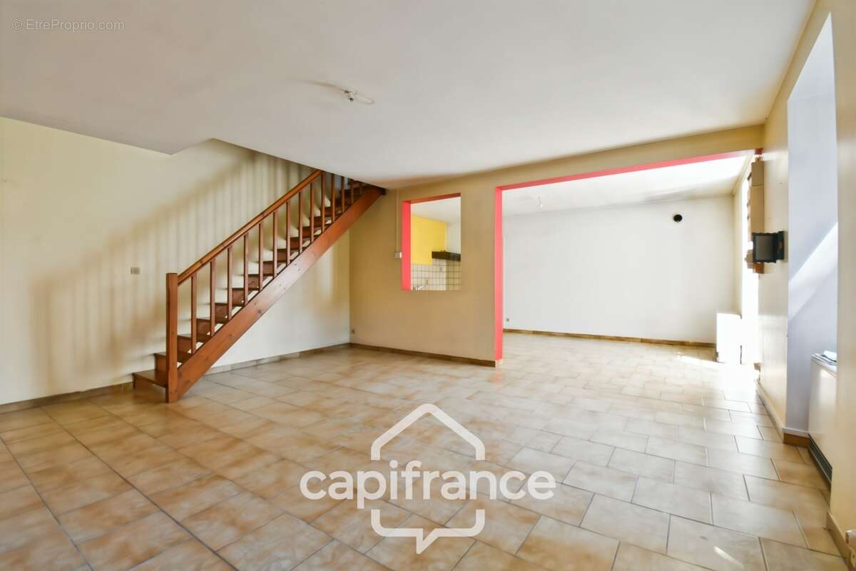 Maison à vendre 4 pièces PAILLE (17) sur 650 m² de jardin avec garage - photo 4
