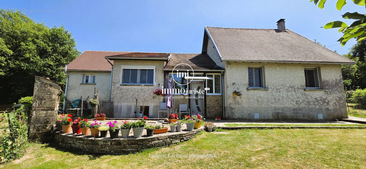 Maison à SARLANDE