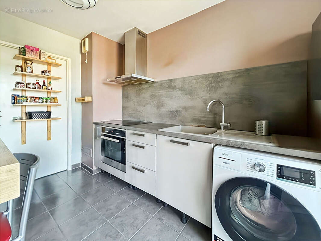 Appartement à DAMMARIE-LES-LYS