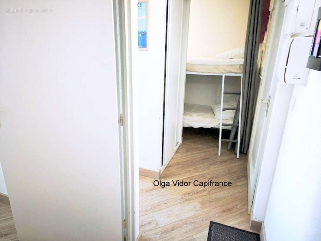 CAP D'AGDE Appartement à vendre 2 pièces avec cabine surface totale au sol 35,02 m² et parking privatif - photo 10