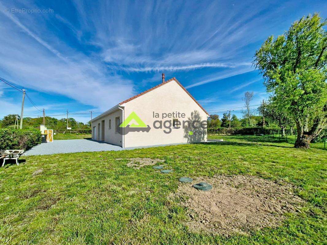 Maison à SAINT-LAURENT