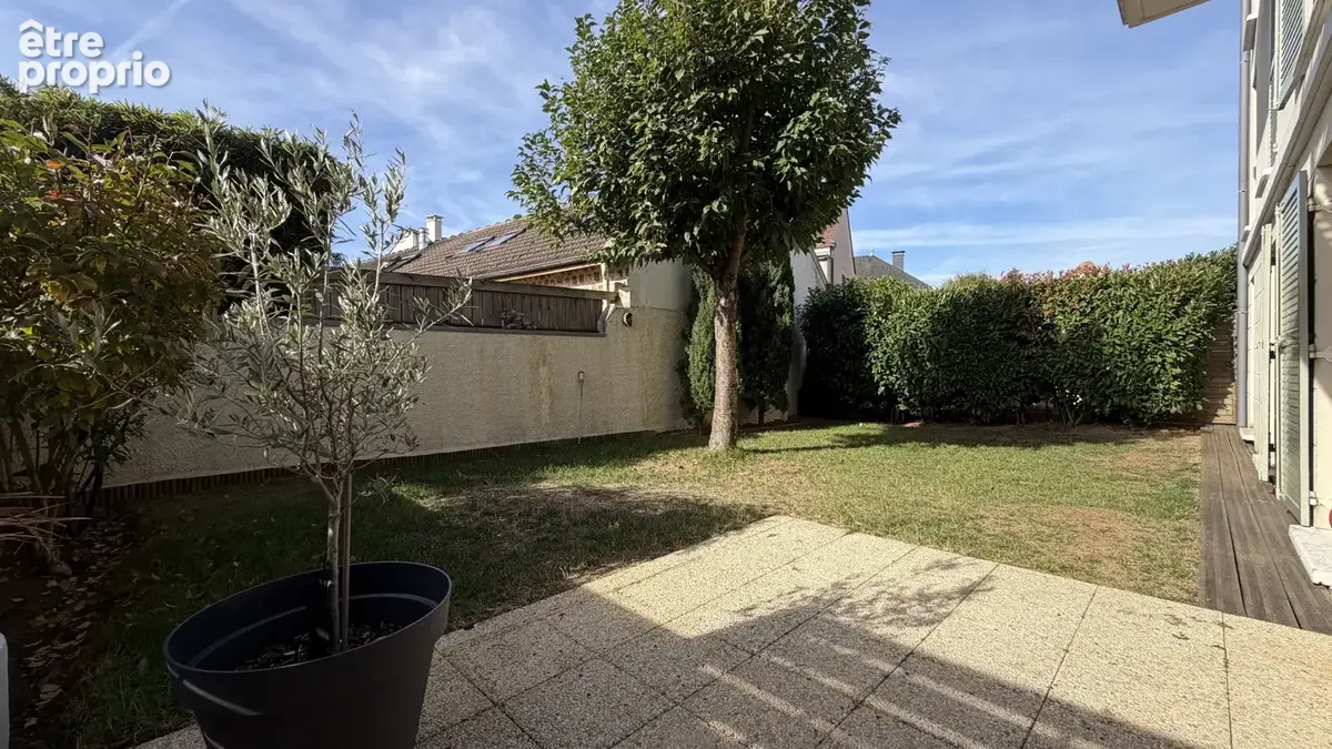 Neauphle le chateau - appartement 3 chambres avec jardin - photo 2