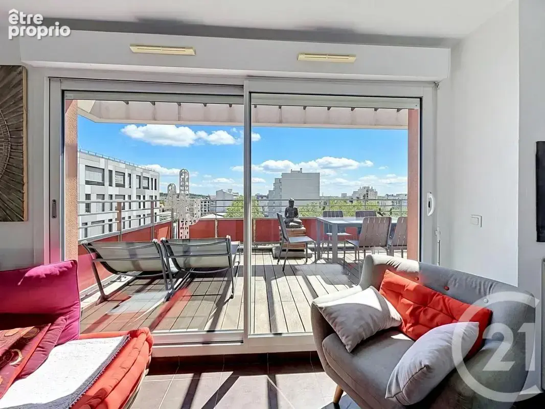 Appartement 62 m² à Lyon-8e  - photo 2