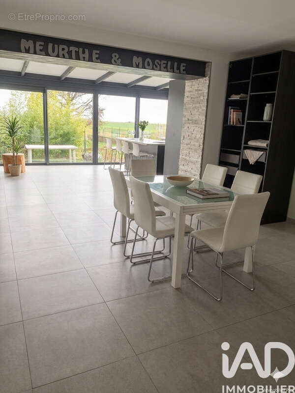 Photo 2 - Maison à CRUSNES