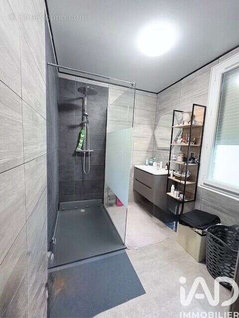 Photo 7 - Maison à SAINT-ETIENNE-DU-ROUVRAY