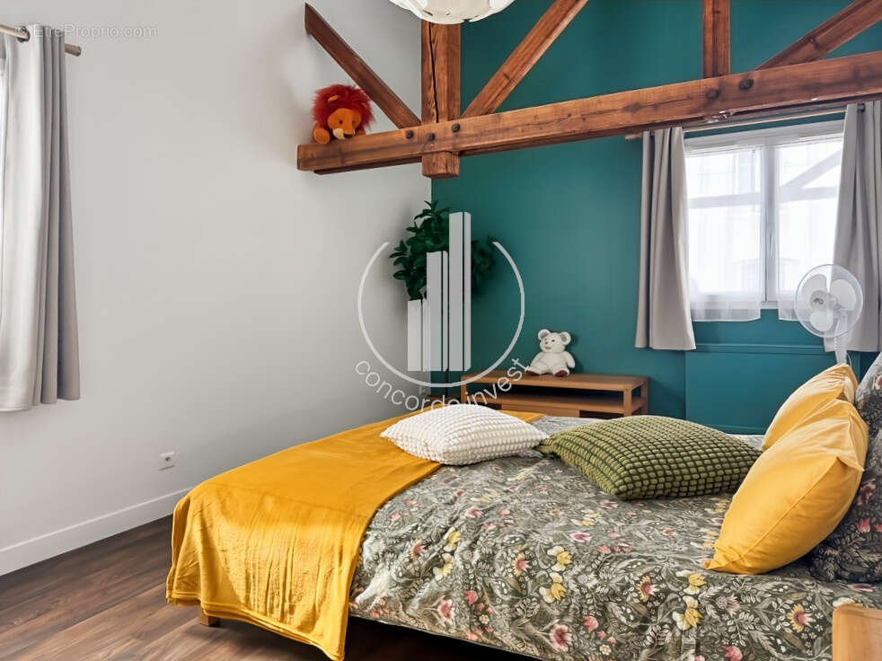 Maison à ASNIERES-SUR-SEINE