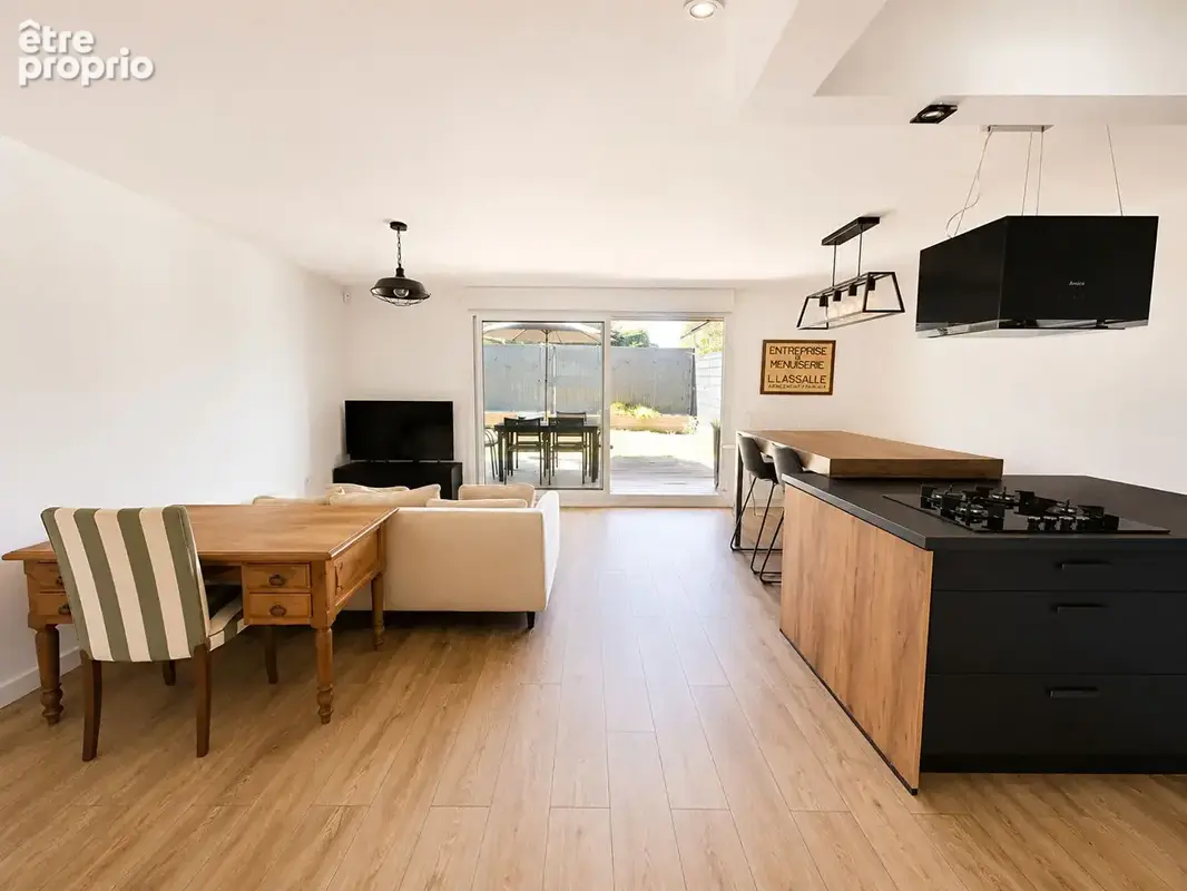 Appartement à vendre à Saint- Barthélemy avec terrasse, jardin et garage privatif - photo 5