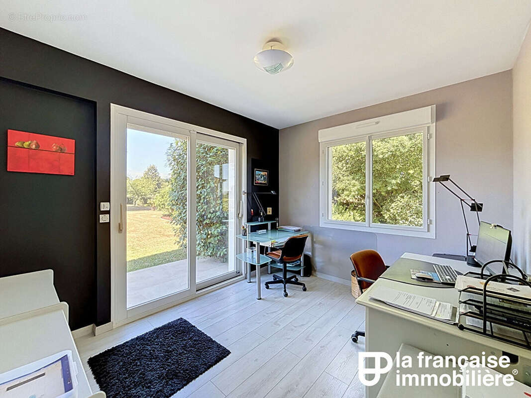 Maison Breteil  Montfort sur Meu 11 pièces 300 m2 - SPA - photo 8
