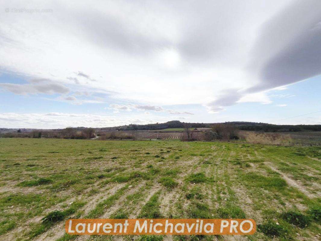 Terrain à USCLAS-D'HERAULT
